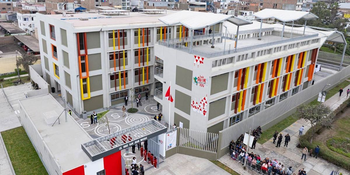 Fonestar-Colegios Bicentenarios- megafonía y música ambiental en centros educativos