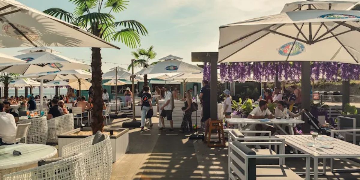 Fonestar-El Murrino Beachside Kitchen- Megafonía a medida para bares y restaurantes