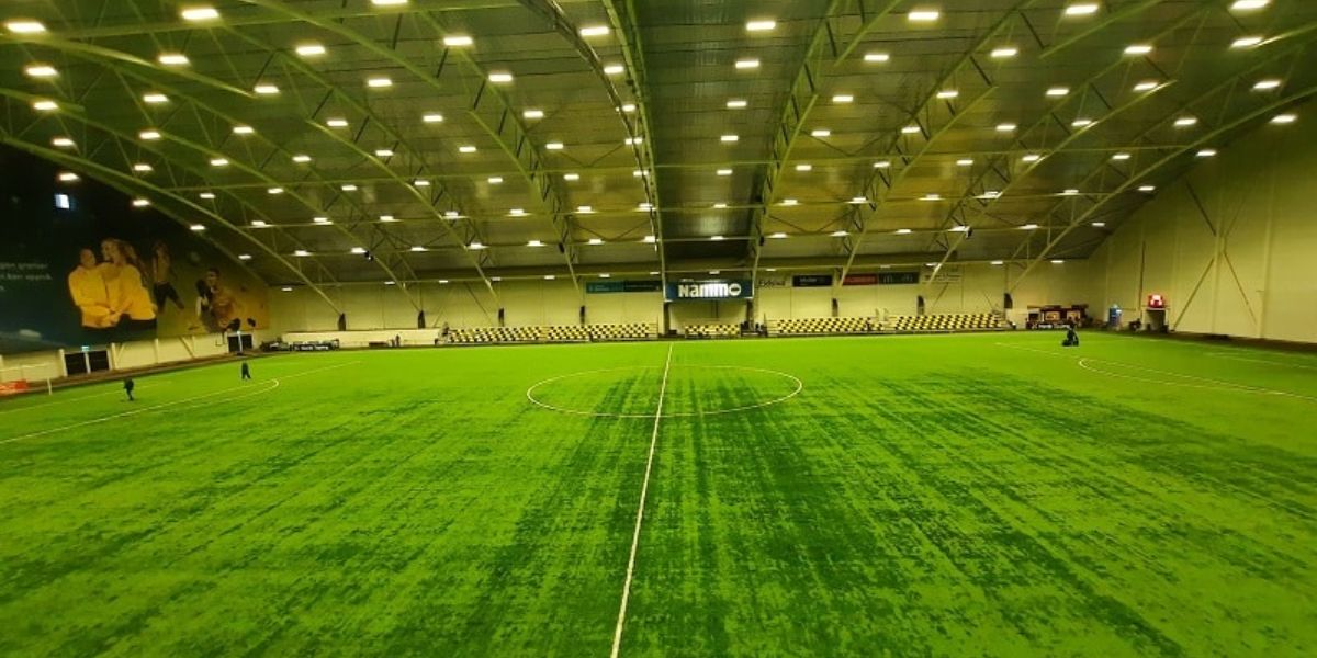 Fonestar-Raufosshallen- sonido y megafonía en instalaciones deportivas