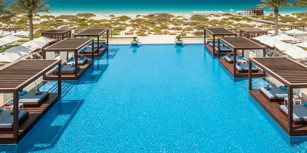 Fonestar-Saadiyat C2, C4, C5 accommodation Club- soluciones de megafonía en hoteles