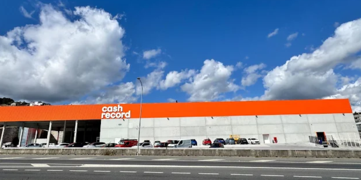 Fonestar-SUPERMERCADO CASH RECORD OURENSE- soluciones de sonido profesional para supermercados y espacio de retail